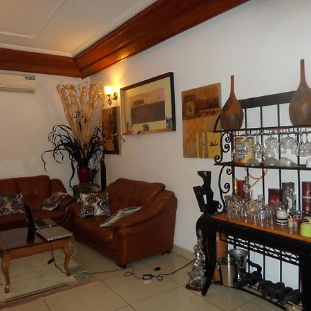 Toundalia Residence ยาอุนเด ภายนอก รูปภาพ